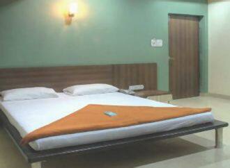 Arjun Hotel, Allahabad 1